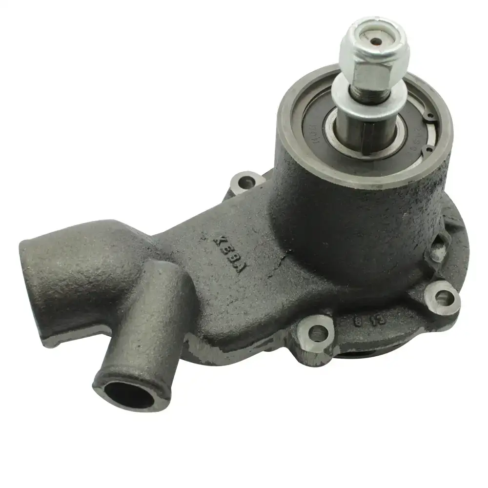 P140558 Wasserpumpe passend für Case IH IHC C CX 70 80 90 100 MX 80C 90C 100C (311781A1) image 1 Wasserpumpe passend für Case IH IHC C CX 70 80 90 100 MX 80C 90C 100C (311781A1) Frontalansicht