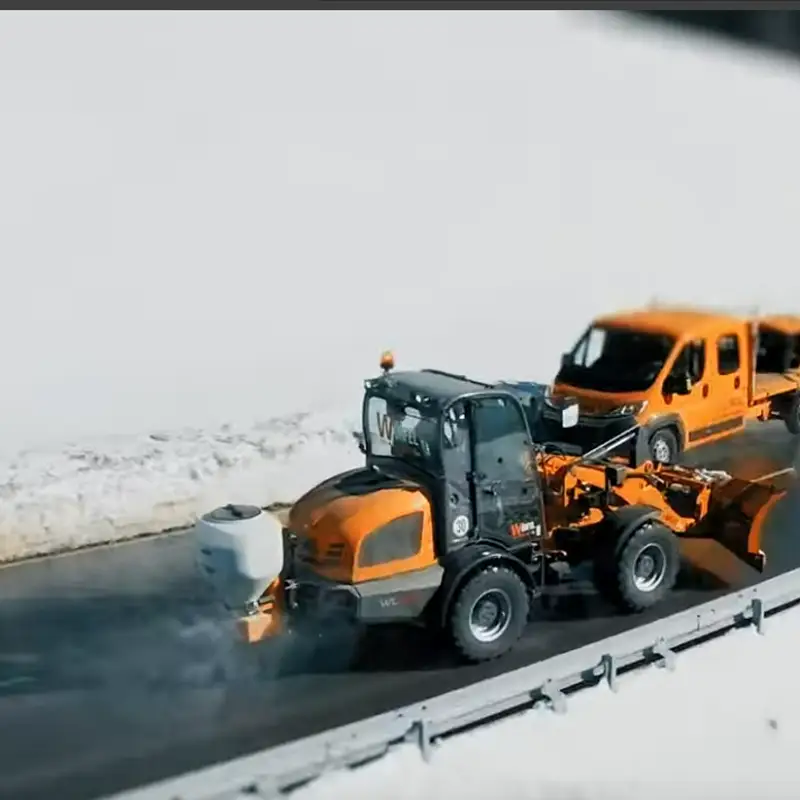 POLARO Salzstreuer 12 Volt von LEHNER LEHNER POLARO Salzstreuer 12 Volt für Kommunalmaschinen