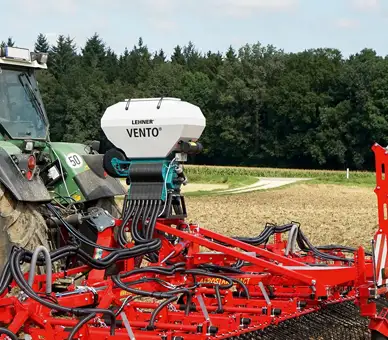 LEHNER Streuer LEHNER 12 Volt-Streuer für Zwischenfrüchte und Grassaaten