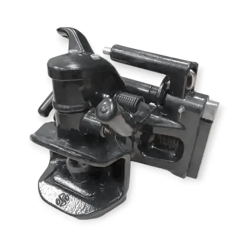 SAUERMANN Anhängekupplung für Case Ih New Holland und Steyr mit Drehbolzen SAUERMANN Zugmaul passend für CASE NEW HOLLAN STEYR 320 mm Drehbolzensicherung HS17101