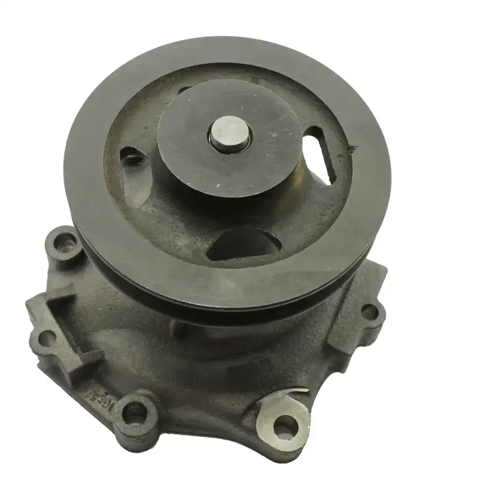 P140545 Wasserpumpe passend für Ford New Holland 7910 8210 8530 8630-8830 TW 5 10 15 20 25 30 35 image 1 Wasserpumpe passend für Ford New Holland 7910 8210 8530 8630-8830 TW 5 10 15 20 25 30 35 Frontalansicht